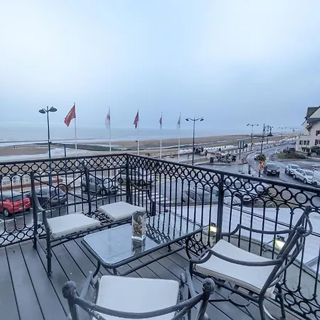 Le Longue Vue,150m2, Vue Exceptionnelle, 4 Apartman *
