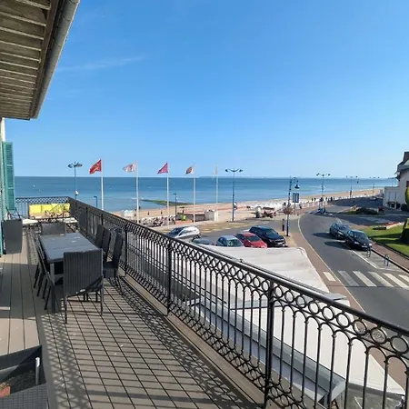 Le Longue Vue,150m2, Vue Exceptionnelle, 4 Apartman *