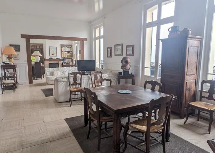 Apartment Le Longue Vue,150m2, Vue Exceptionnelle, 4 Villers-sur-Mer