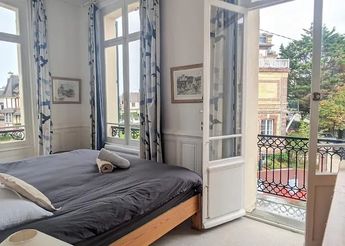 Apartment Le Longue Vue,150m2, Vue Exceptionnelle, 4 *