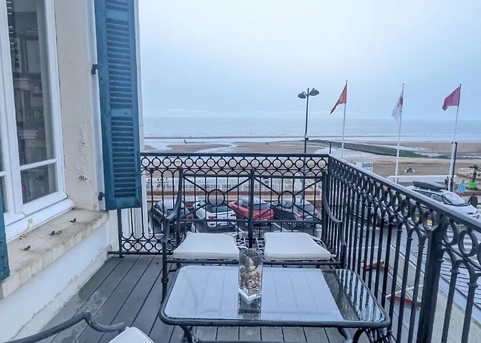 Apartment Le Longue Vue,150m2, Vue Exceptionnelle, 4 *